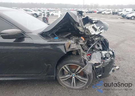 2018 BMW 740I z USA, uszkodzony, nr VIN WBA7E2C54JG741518